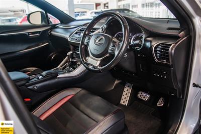 2016 Lexus NX 300h - Thumbnail
