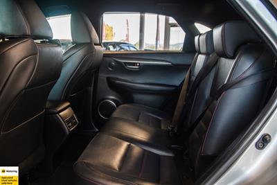 2016 Lexus NX 300h - Thumbnail