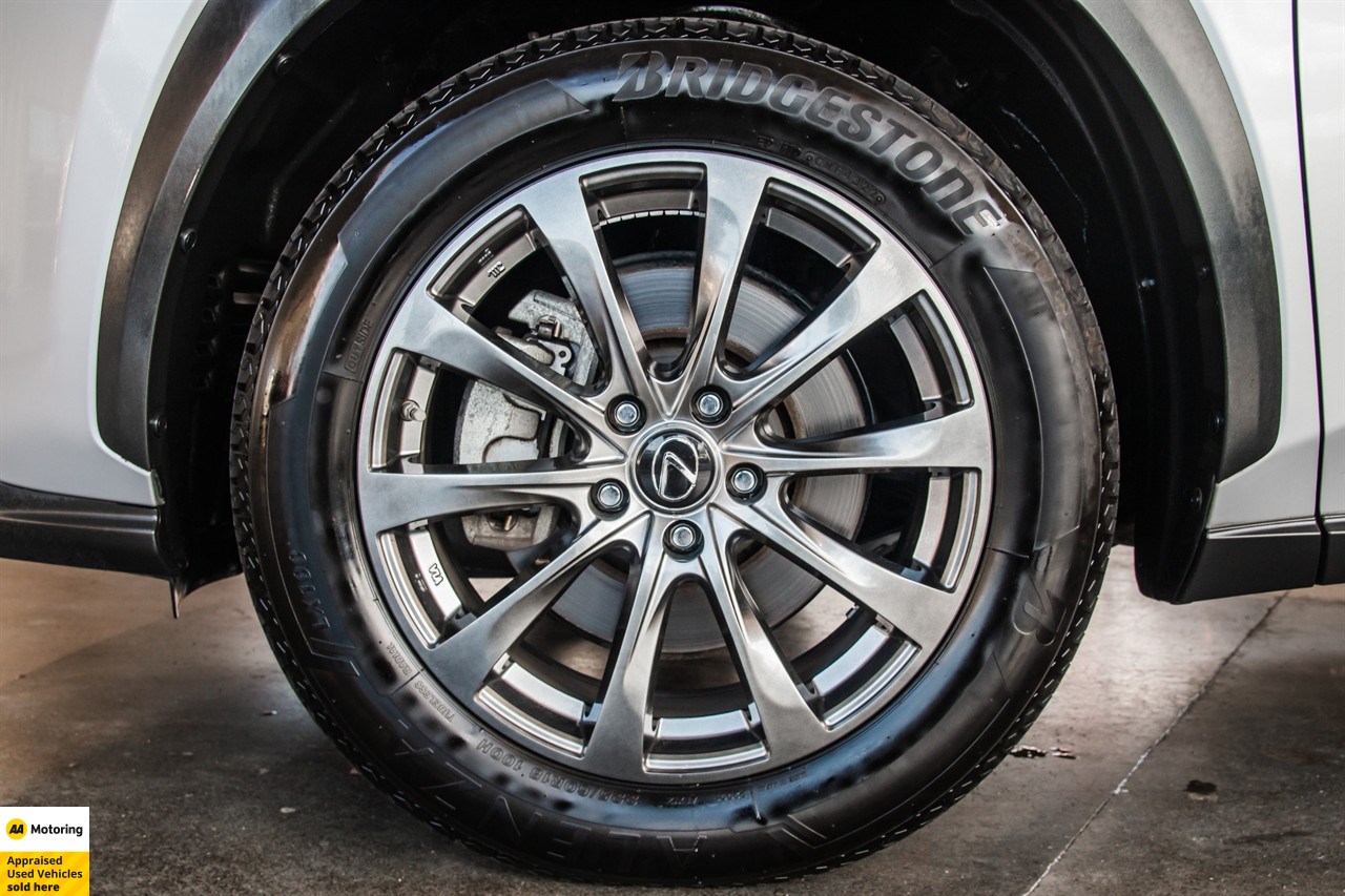 2016 Lexus NX 300h