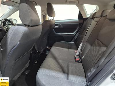 2018 Toyota Corolla - Thumbnail