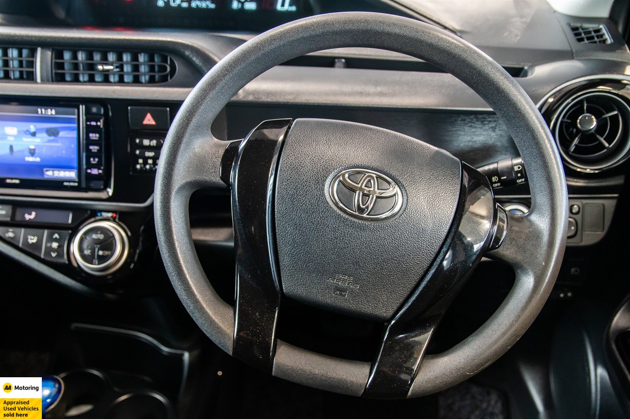 2016 Toyota Aqua