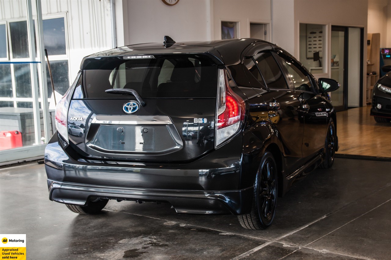 2016 Toyota Aqua