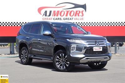 2023 Mitsubishi Pajero Sport - Thumbnail