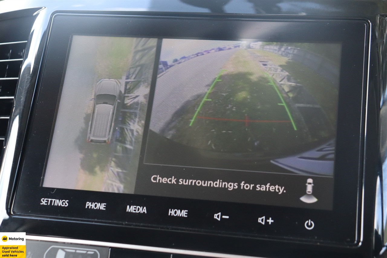 2023 Mitsubishi Pajero Sport