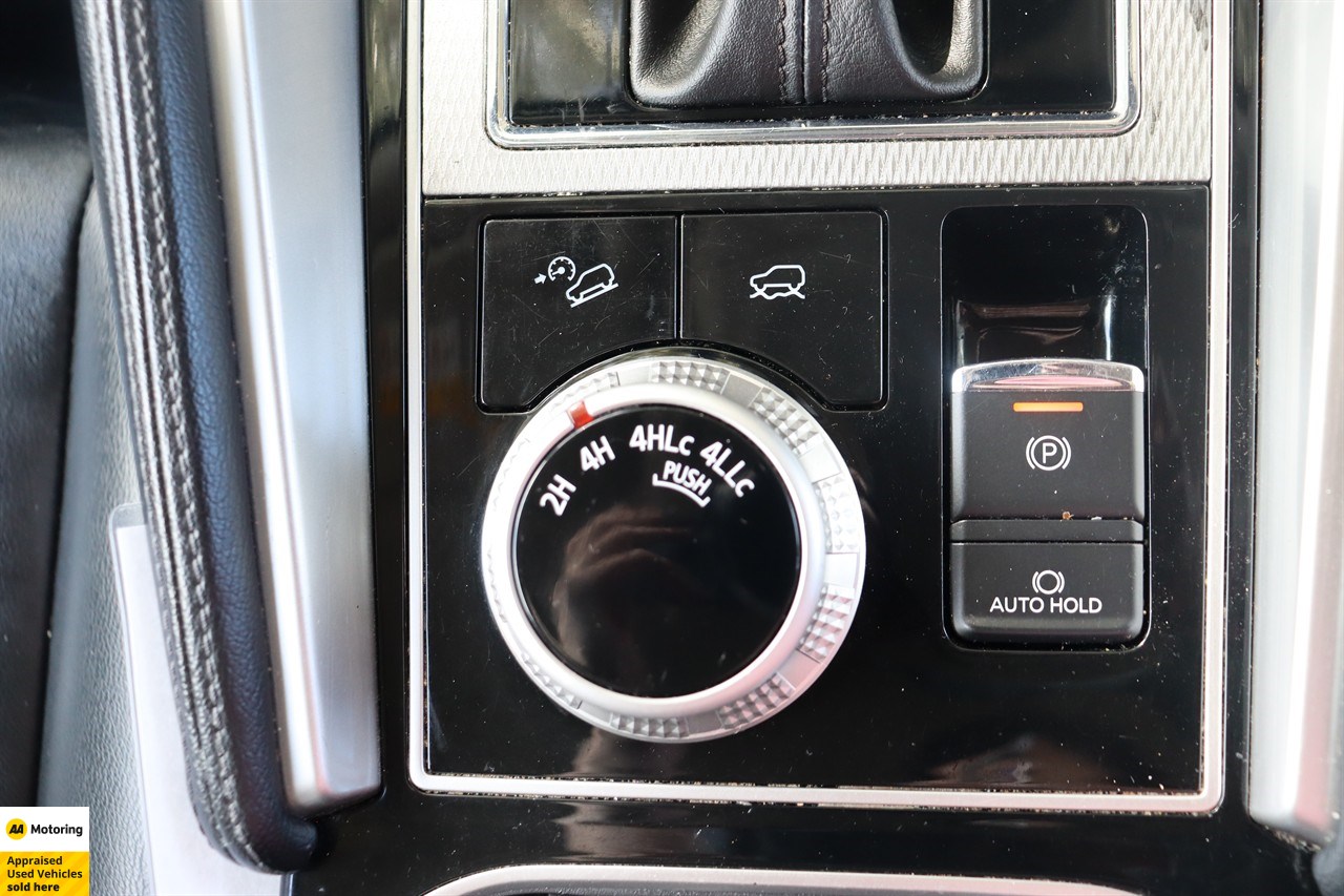 2023 Mitsubishi Pajero Sport