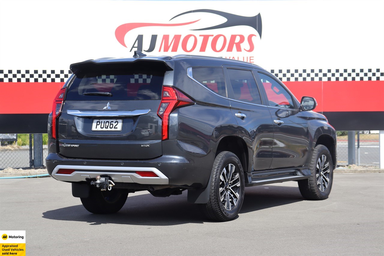 2023 Mitsubishi Pajero Sport