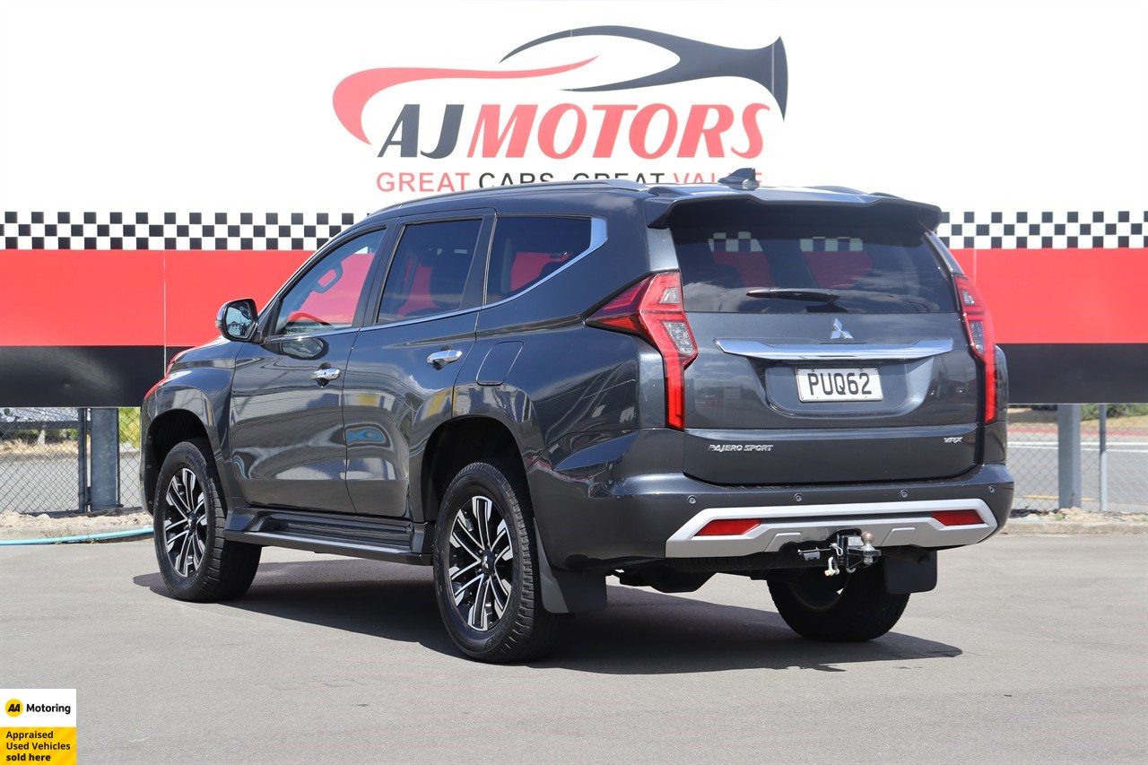 2023 Mitsubishi Pajero Sport