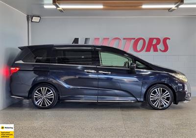 2014 Honda Odyssey - Thumbnail