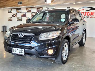 2011 Hyundai Santa Fe - Thumbnail