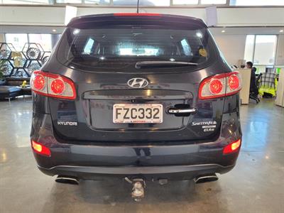 2011 Hyundai Santa Fe - Thumbnail