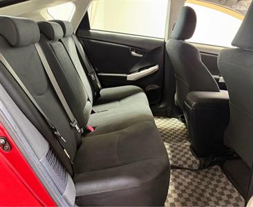 2014 Toyota Prius - Thumbnail
