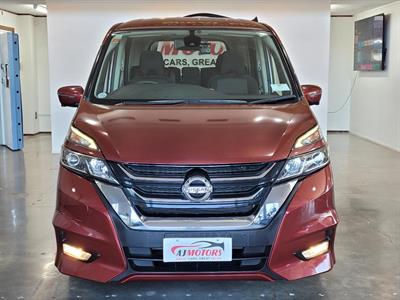 2017 Nissan Serena - Thumbnail