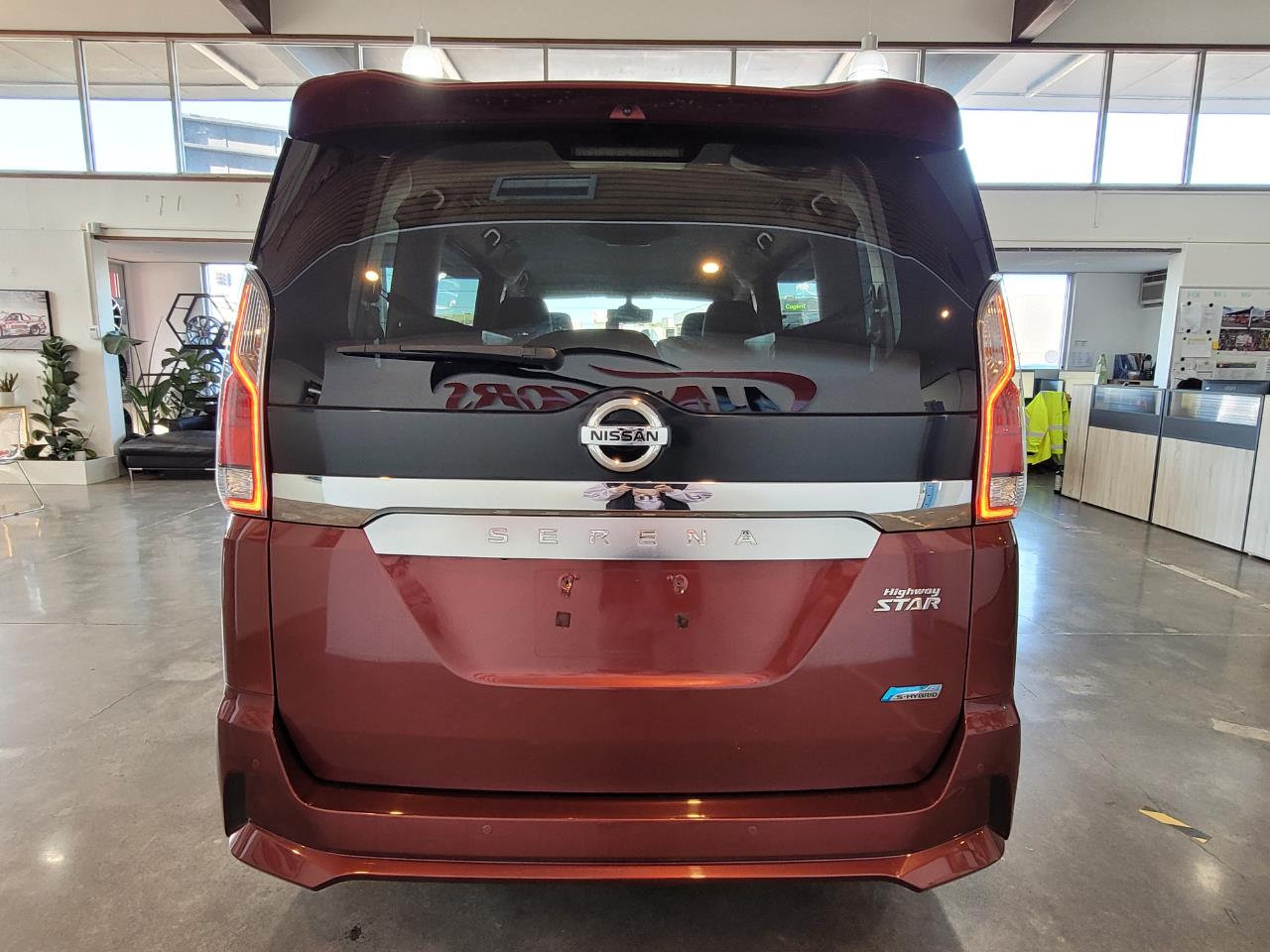2017 Nissan Serena