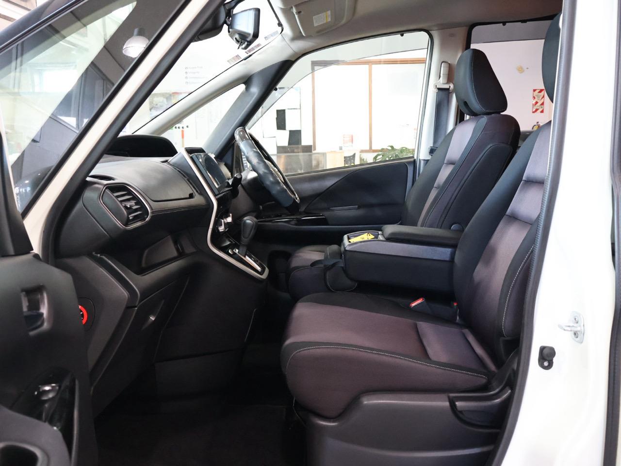 2016 Nissan Serena