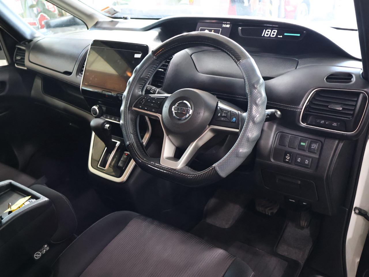 2016 Nissan Serena
