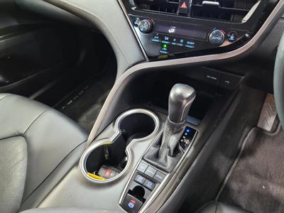 2022 Toyota Camry - Thumbnail