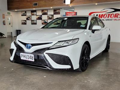 2022 Toyota Camry - Thumbnail