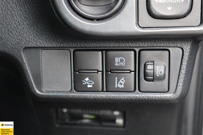 2018 Toyota Corolla - Thumbnail