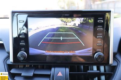2019 Toyota RAV4 - Thumbnail