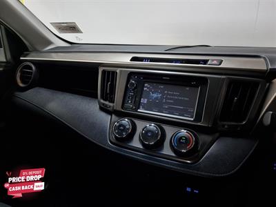 2013 Toyota RAV4 - Thumbnail
