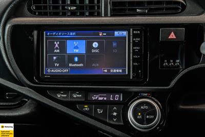 2015 Toyota Aqua - Thumbnail