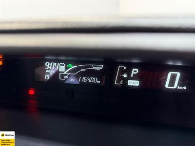 2015 Toyota Aqua - Thumbnail