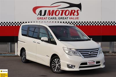 2015 Nissan Serena - Thumbnail
