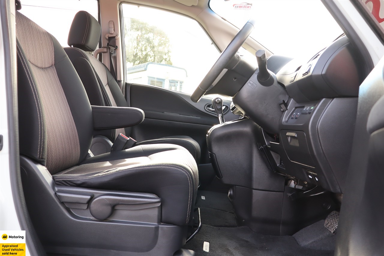 2015 Nissan Serena