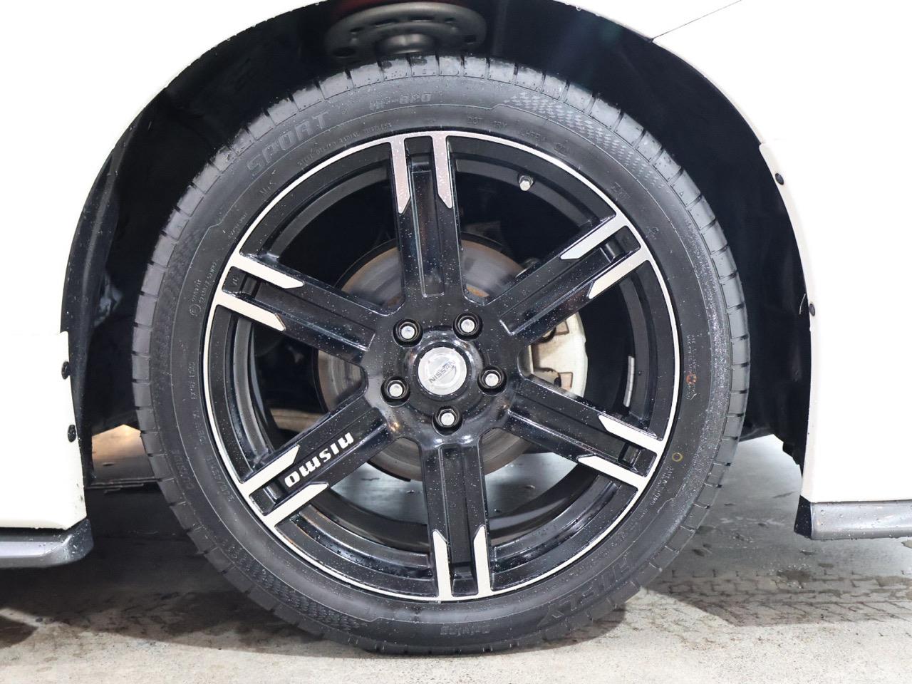 2015 Nissan Elgrand