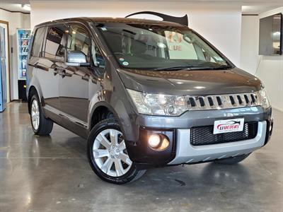 2014 Mitsubishi Delica