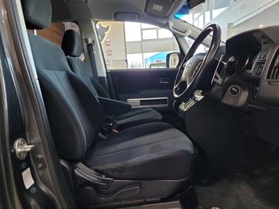 2014 Mitsubishi Delica - Thumbnail