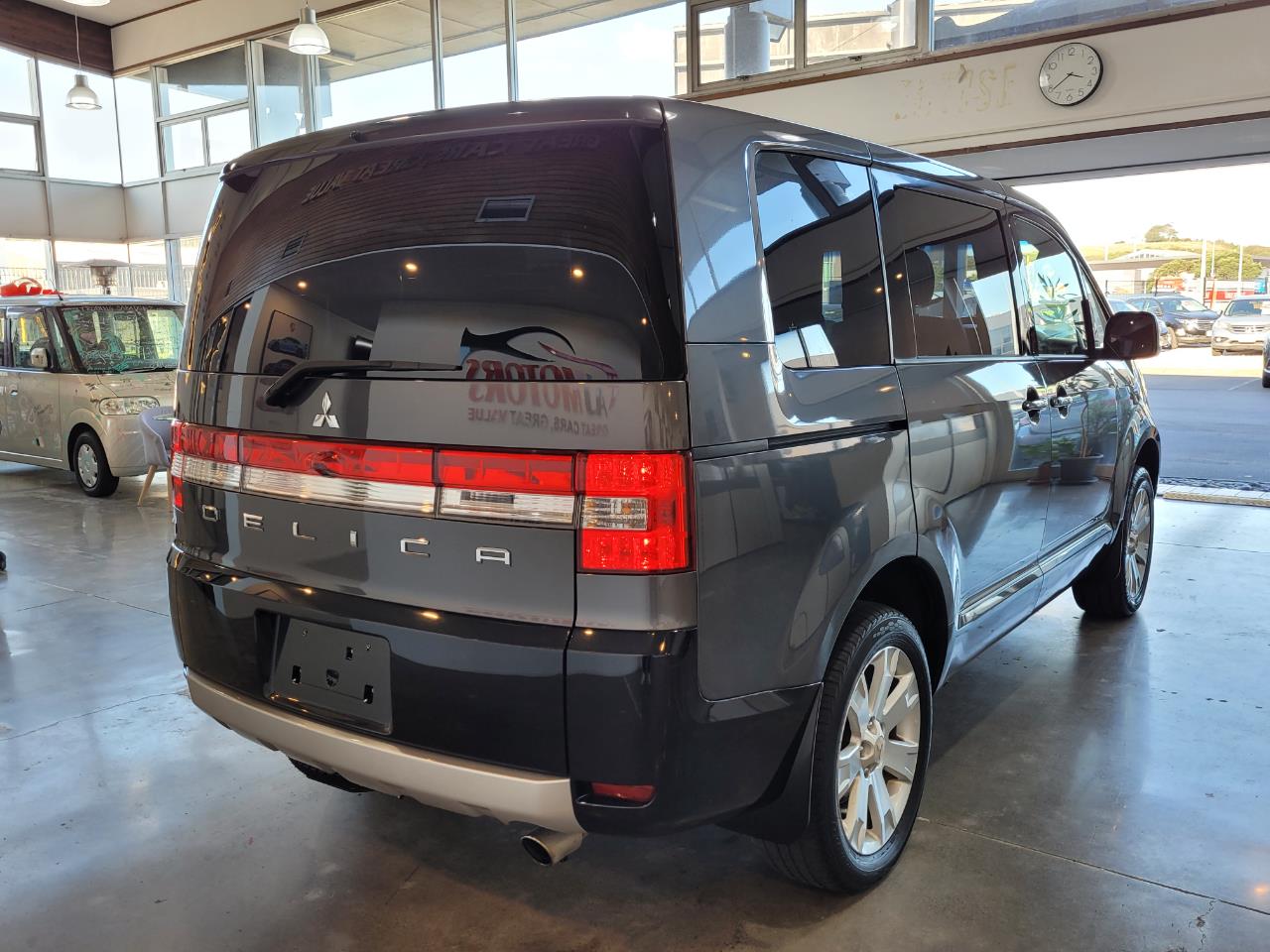 2014 Mitsubishi Delica