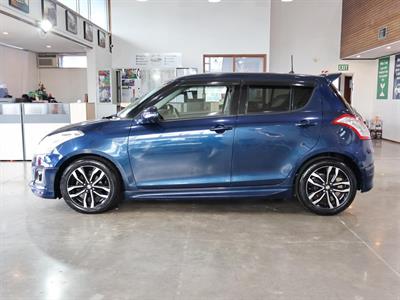 2015 Suzuki Swift - Thumbnail
