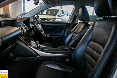 2013 Lexus IS 4D - Thumbnail