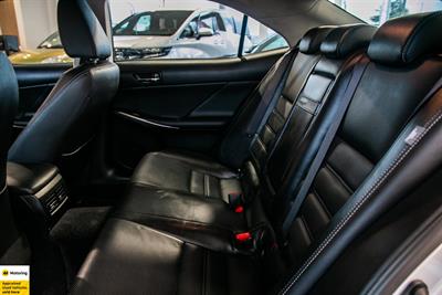 2013 Lexus IS 4D - Thumbnail
