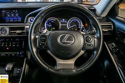 2013 Lexus IS 4D - Thumbnail