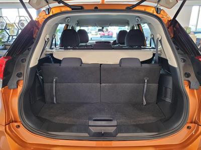 2022 Nissan X-Trail - Thumbnail