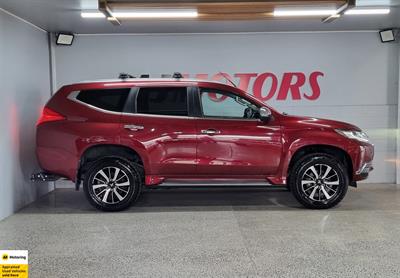 2019 Mitsubishi Pajero Sport - Thumbnail