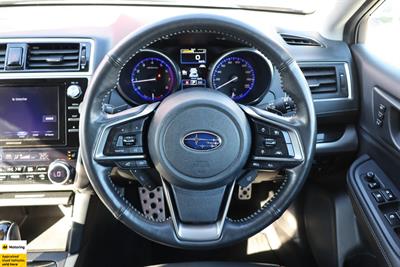 2018 Subaru Outback - Thumbnail
