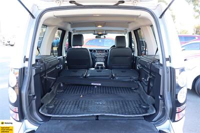 2016 Land Rover Discovery - Thumbnail