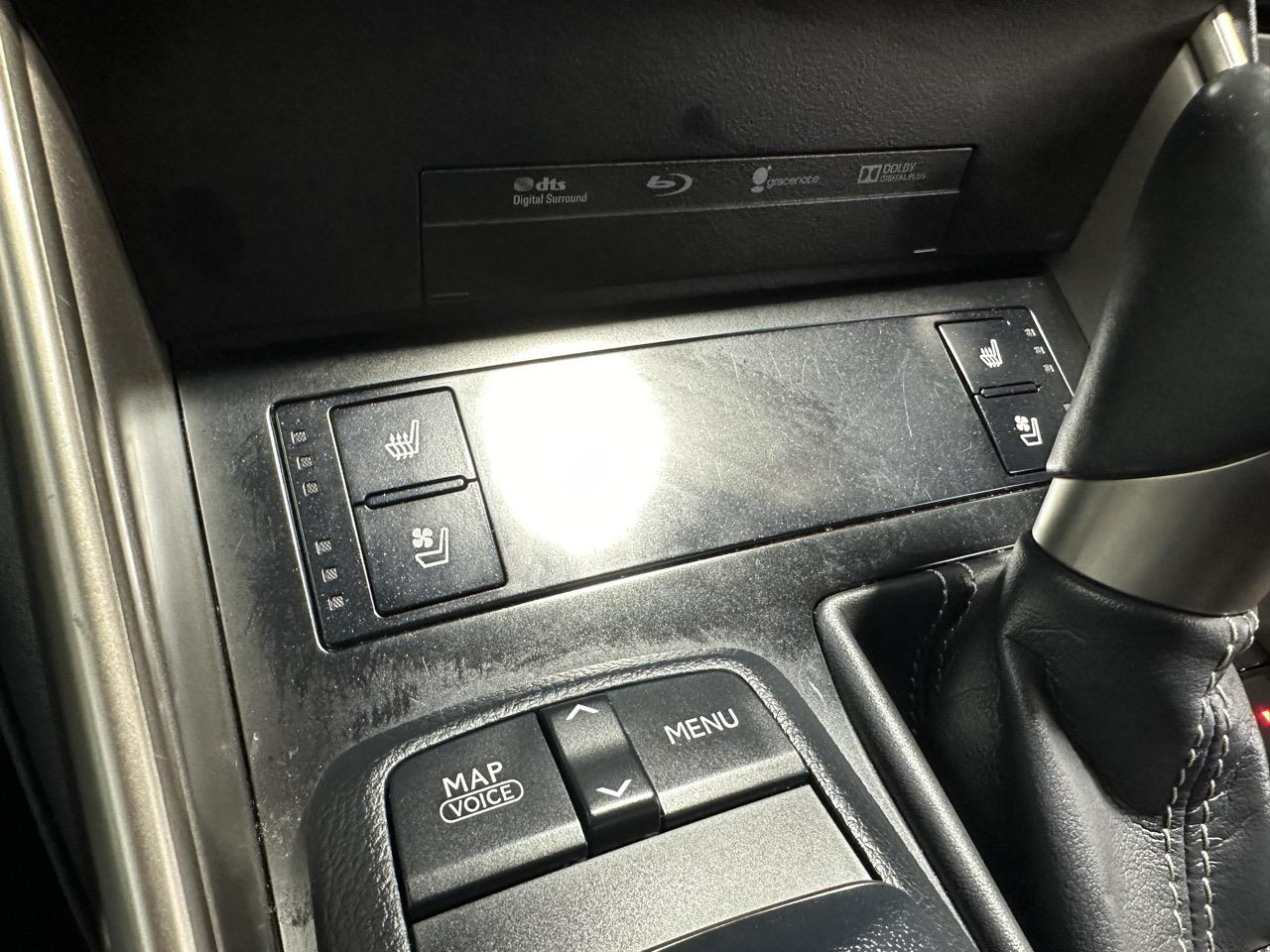 2013 Lexus IS 300h