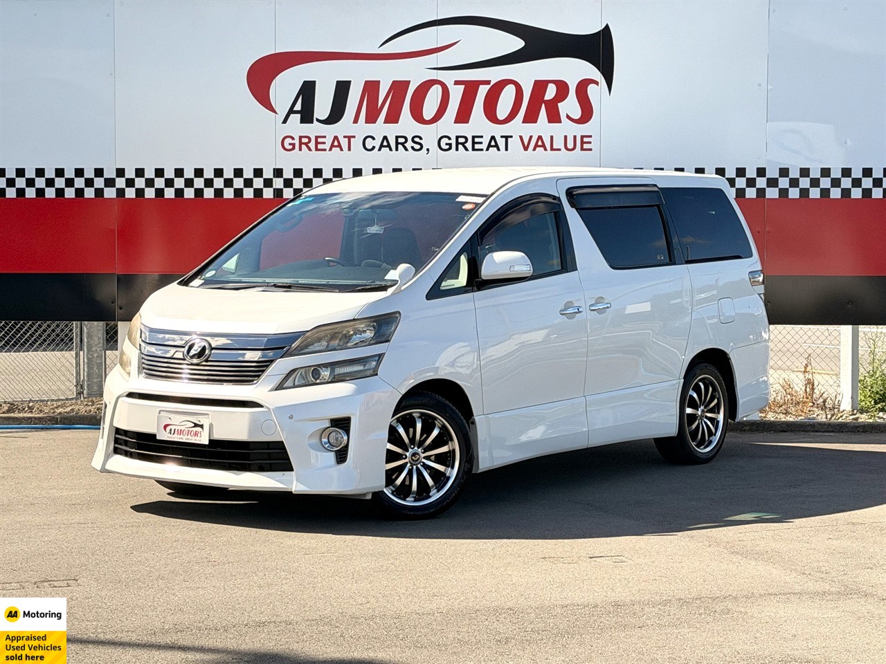 2012 Toyota Vellfire
