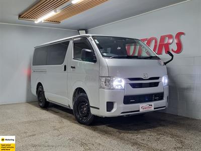 2020 Toyota Hiace - Thumbnail