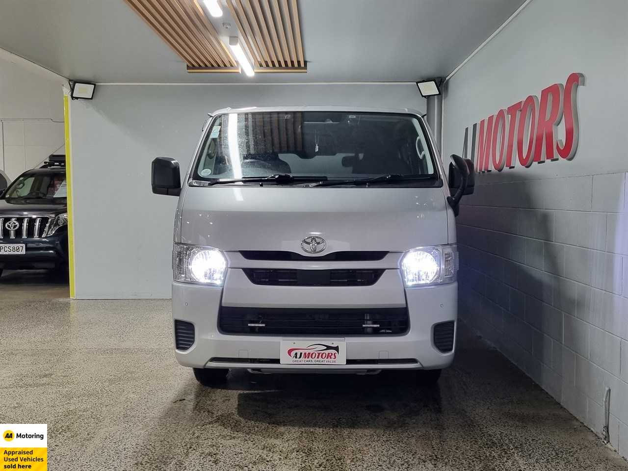 2020 Toyota Hiace