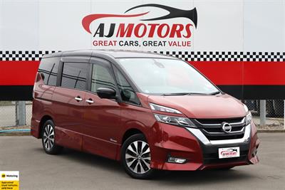 2017 Nissan Serena - Thumbnail