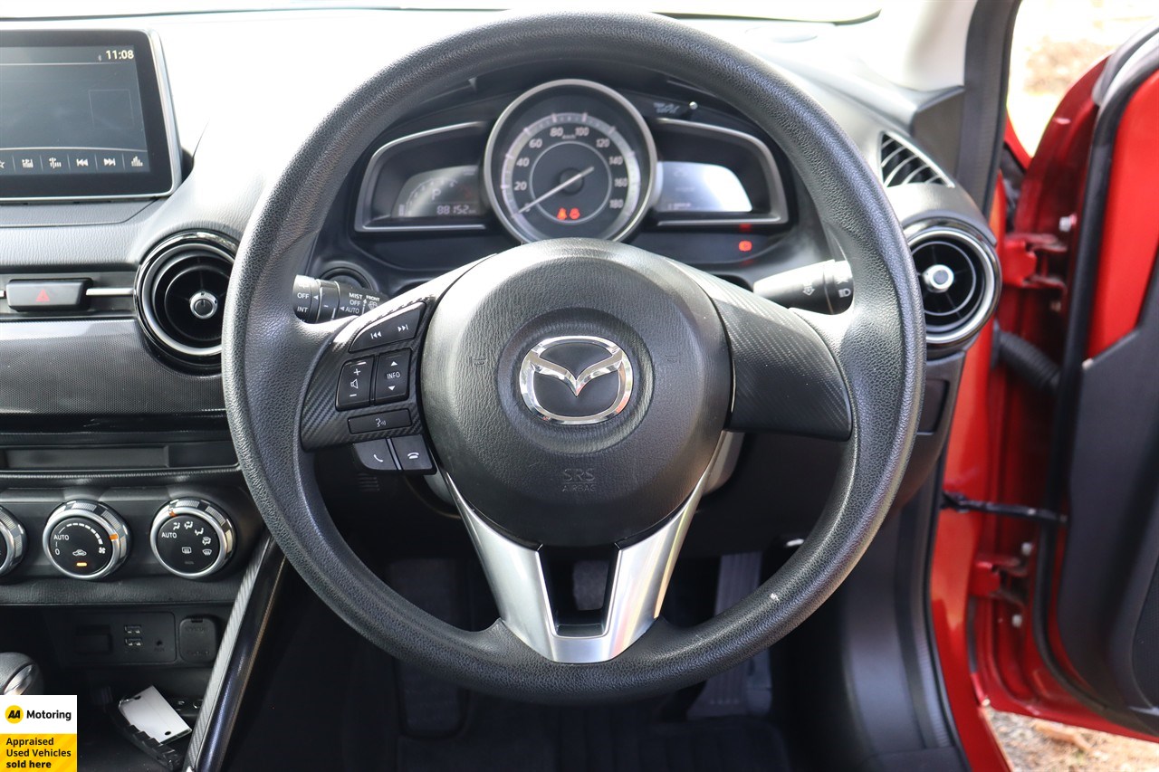 2014 Mazda Demio