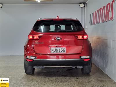 2021 Kia Sportage - Thumbnail