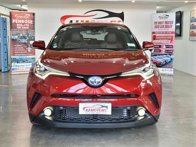 2017 Toyota C-HR - Thumbnail