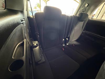 2012 Toyota Vellfire - Thumbnail