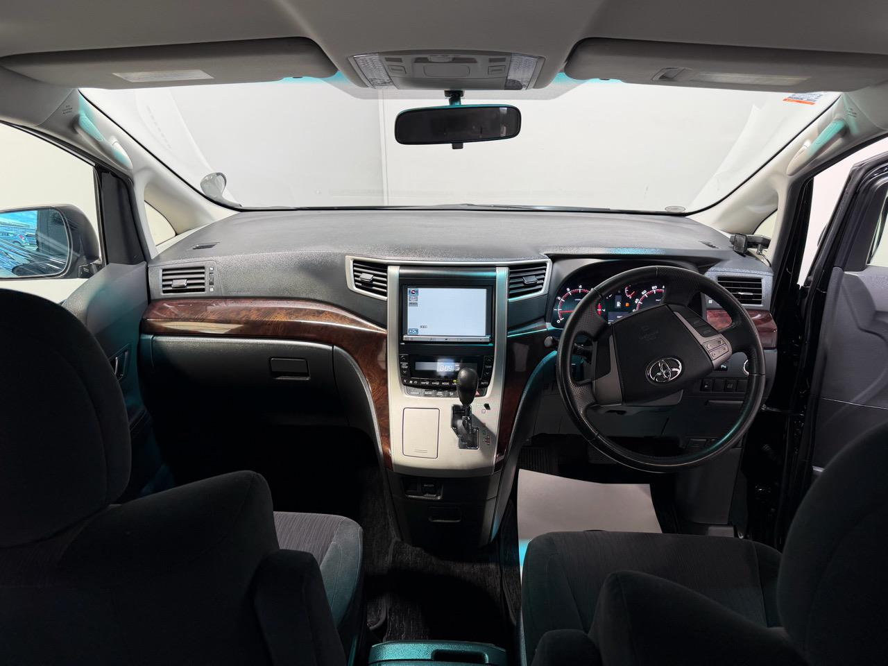 2012 Toyota Vellfire